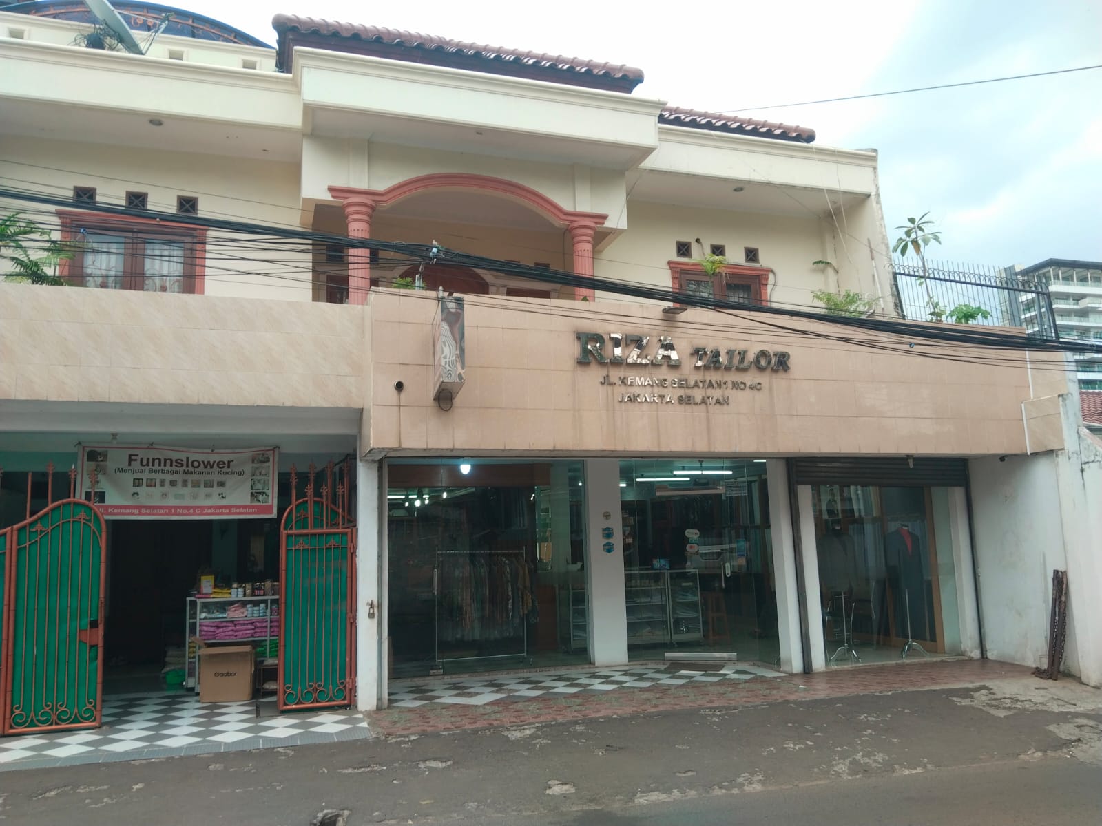Riza Tailor 4