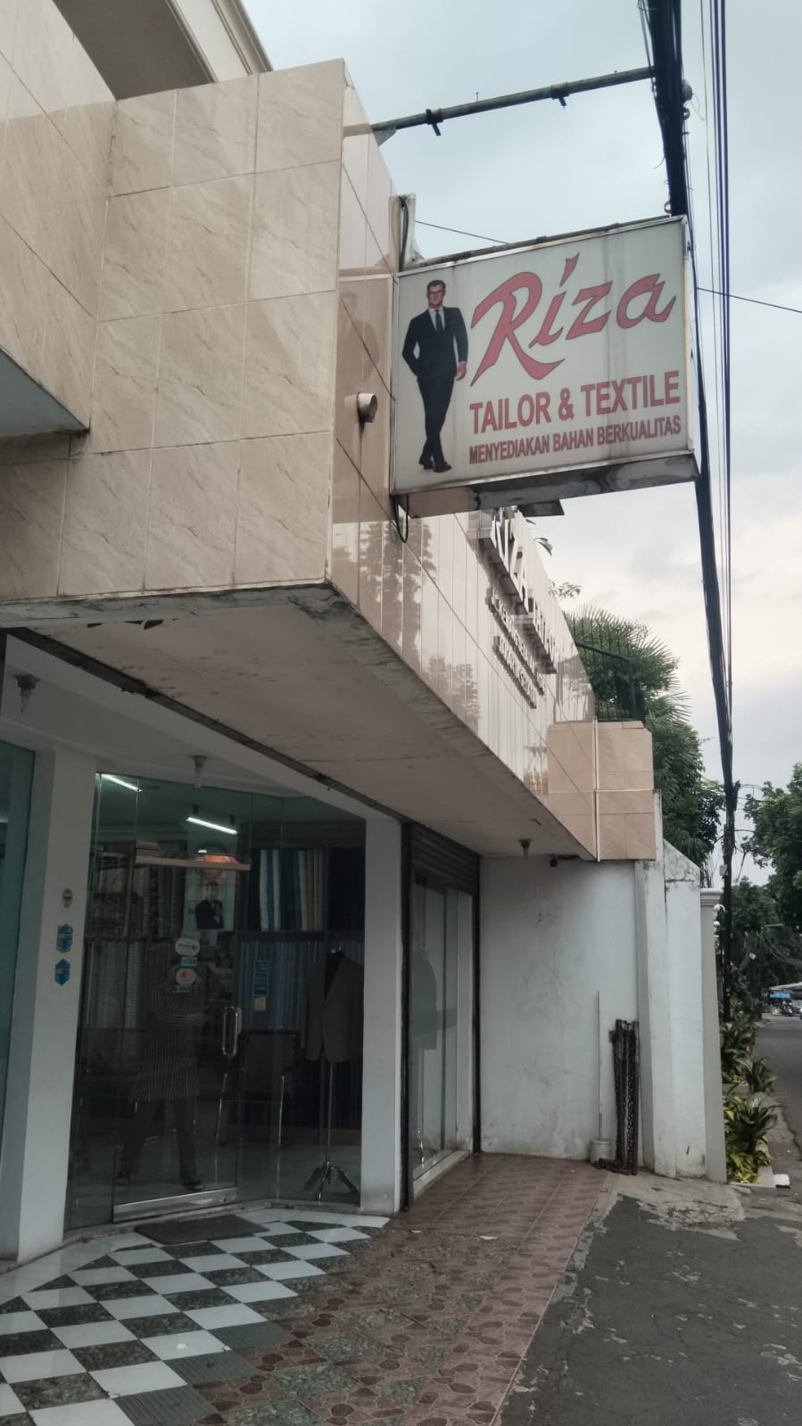 Riza Tailor 5